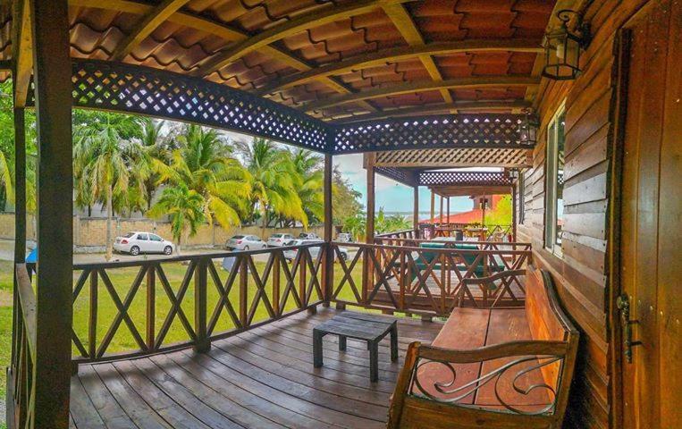 Green Monkey Hostel Бакалар Екстер'єр фото